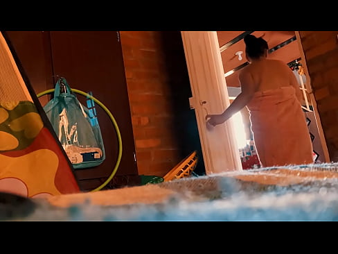 ❤️ Ујак ме прати под тушем, јебе ме док се туширам. ❌ Домаћи порно код нас sr.porn-milf300.ru ❌❤